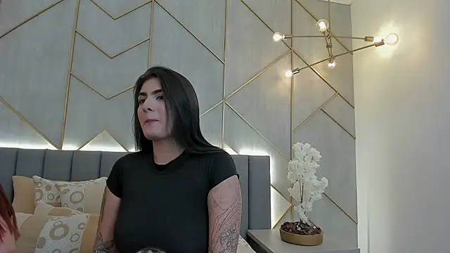 IrisBaker online show from 9, 3, 2025