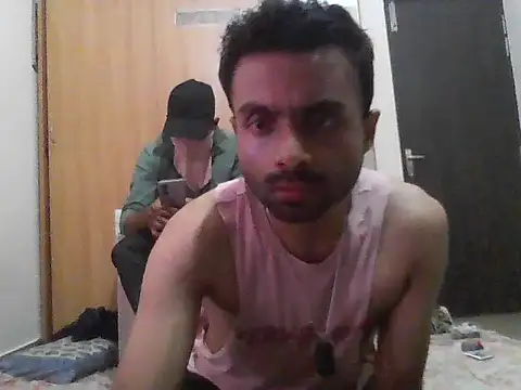 Snapshot of NR____22 chatting on 6, 6, 2026 NR 22 online show from 6, 6, 2026