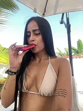 Snapshot of Alexandra_duque chatting on 28, 2, 2025 Alexandra duque online show from 28, 2, 2025