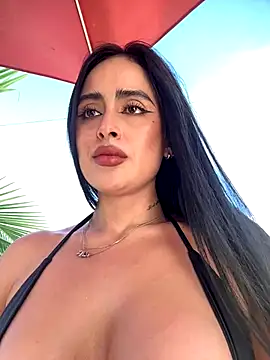 Snapshot of Alexandra_duque chatting on 25, 9, 2025 Alexandra duque online show from 25, 9, 2025