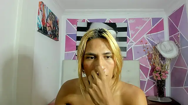 Brisahott online show from 6, 3, 2025