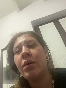 Snapshot of andreinitahg chatting on 7, 1, 2025 andreinitahg online show from 7, 1, 2025