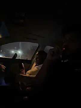 casadoscuriosos97 online show from 6, 2, 2025