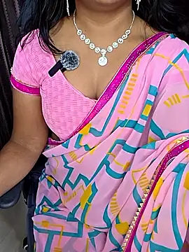 Snapshot of Tanvi-patil chatting on 14, 3, 2026 Tanvi-patil online show from 14, 3, 2026