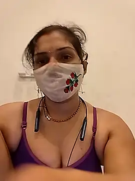 Snapshot of Simaran_bhabhi chatting on 9, 3, 2026 Simaran bhabhi online show from 9, 3, 2026