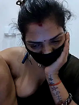 Snapshot of Simaran_bhabhi chatting on 11, 3, 2026 Simaran bhabhi online show from 11, 3, 2026