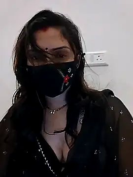 Snapshot of Simaran_bhabhi chatting on 2, 4, 2026 Simaran bhabhi online show from 2, 4, 2026