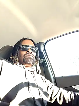 1BeautyN1Beast online show from 24, 2, 2025