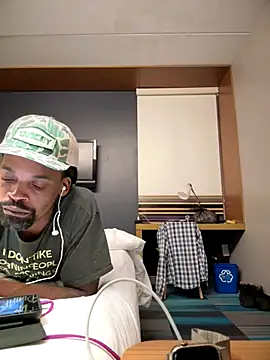 1BeautyN1Beast online show from 1, 10, 2025