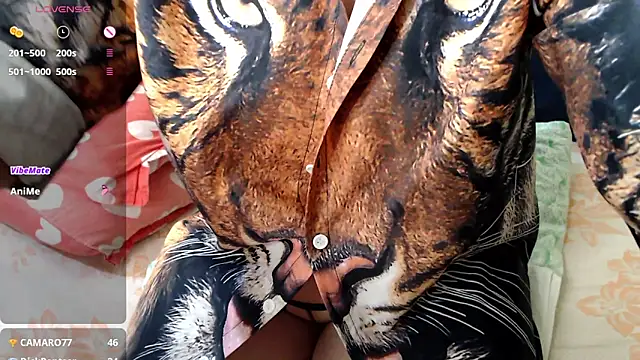 RoseStarr online show from 17, 10, 2025