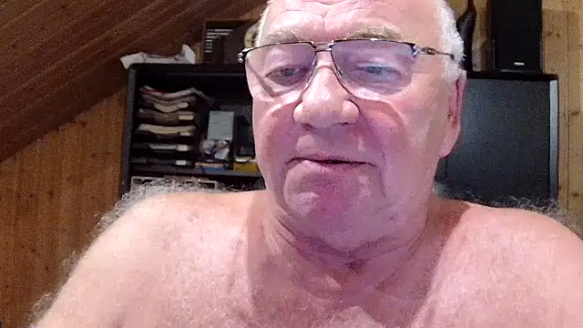 Snapshot of biggandybig chatting on 18, 7, 2026 biggandybig online show from 18, 7, 2026
