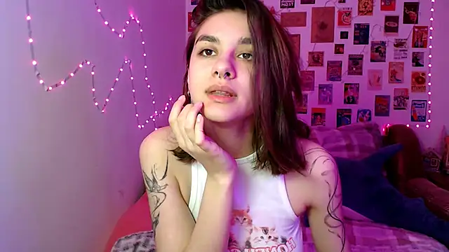 Snapshot of Celine_Dionn chatting on 13, 2, 2025 Celine Dionn online show from 13, 2, 2025