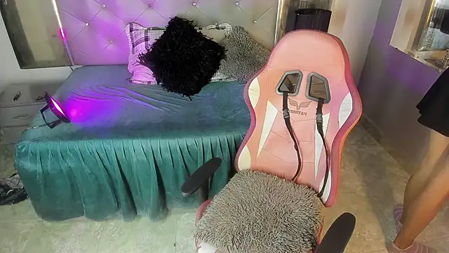 Snapshot of Loremhotsex chatting on 14, 9, 2025 Loremhotsex online show from 14, 9, 2025