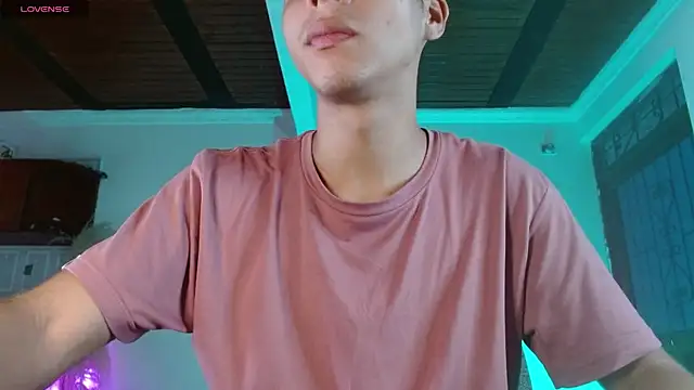 Snapshot of justin_alexxx chatting on 31, 1, 2025 justin alexxx online show from 31, 1, 2025