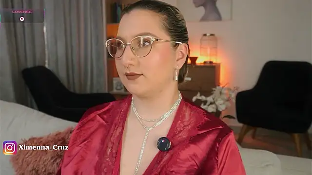 Snapshot of Ximenna_Cruz chatting on 4, 3, 2026 Ximenna Cruz online show from 4, 3, 2026