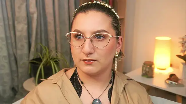 Snapshot of Ximenna_Cruz chatting on 10, 4, 2026 Ximenna Cruz online show from 10, 4, 2026