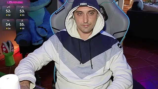 Snapshot of Gil_gamesh90 chatting on 26, 10, 2025 Gil gamesh90 online show from 26, 10, 2025