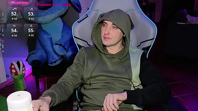 Snapshot of Gil_gamesh90 chatting on 27, 11, 2025 Gil gamesh90 online show from 27, 11, 2025