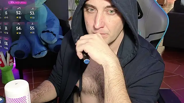 Snapshot of Gil_gamesh90 chatting on 13, 1, 2026 Gil gamesh90 online show from 13, 1, 2026