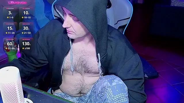 Snapshot of Gil_gamesh90 chatting on 1, 2, 2026 Gil gamesh90 online show from 1, 2, 2026