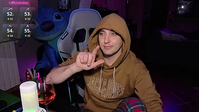 Snapshot of Gil_gamesh90 chatting on 5, 3, 2026 Gil gamesh90 online show from 5, 3, 2026