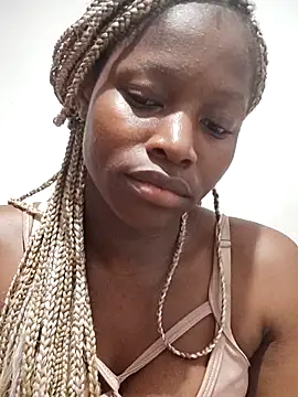 Snapshot of givana_love chatting on 19, 9, 2025 givana love online show from 19, 9, 2025