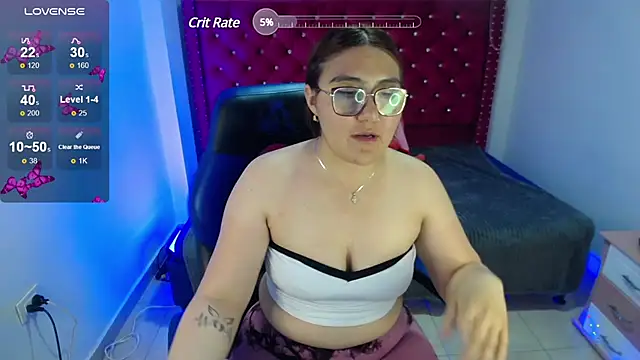 Snapshot of conniejames_m chatting on 1, 3, 2025 conniejames m online show from 1, 3, 2025