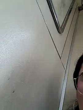 Snapshot of atenealovve_77 chatting on 4, 2, 2026 atenealovve 77 online show from 4, 2, 2026