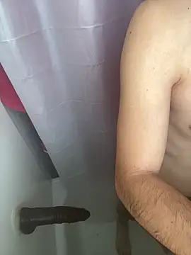 Snapshot of Chuckie_999 chatting on 15, 12, 2025 Chuckie 999 online show from 15, 12, 2025