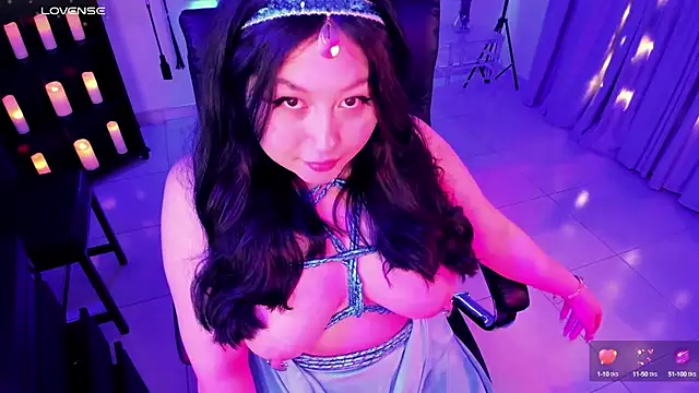 Lena sweetx online show from 18, 2, 2025