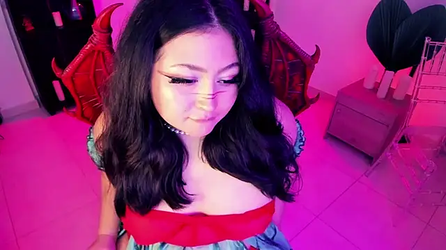 Lena sweetx online show from 9, 3, 2025