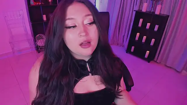 Lena sweetx online show from 15, 3, 2025