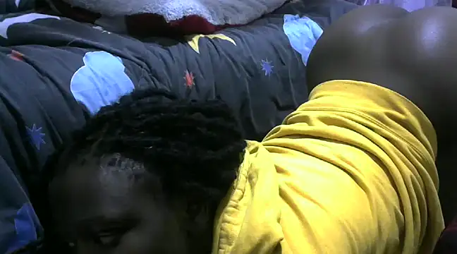 sexy butty  online show from 7, 12, 2024