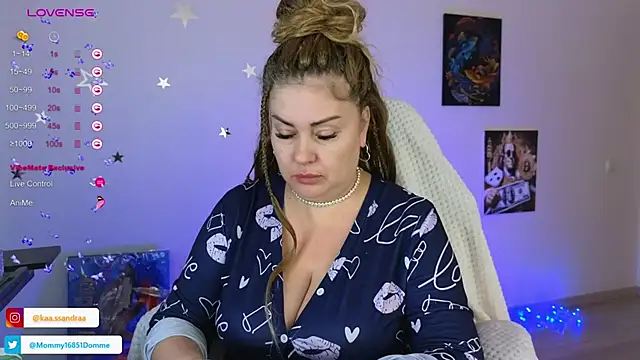 misskaassandraa online show from 24, 2, 2025