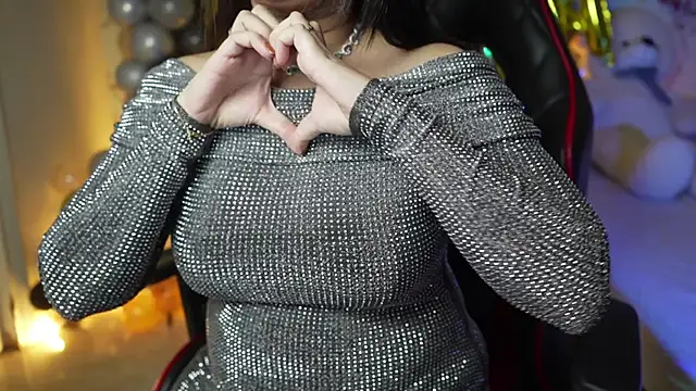 Snapshot of only_aleesha chatting on 4, 12, 2024 only aleesha online show from 4, 12, 2024