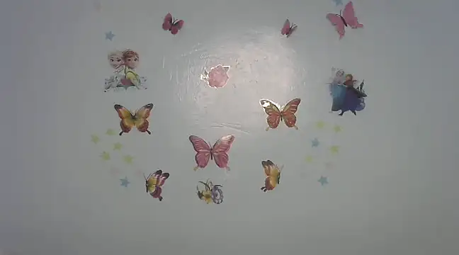 laetitia  online show from 4, 3, 2025