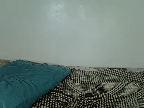 laetitia  online show from 18, 9, 2025