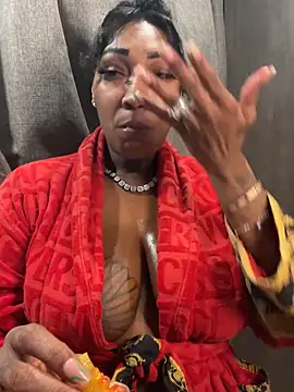 CUMQUEEN-XXX69 online show from 14, 9, 2025