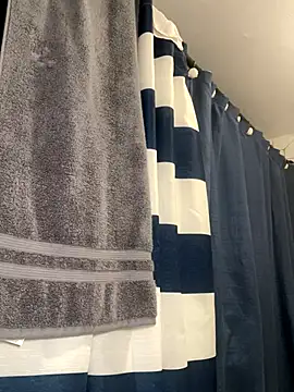 CUMQUEEN-XXX69 online show from 23, 10, 2025