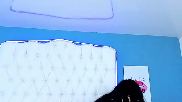 Snapshot of KyleRosee chatting on 4, 2, 2025 KyleRosee online show from 4, 2, 2025
