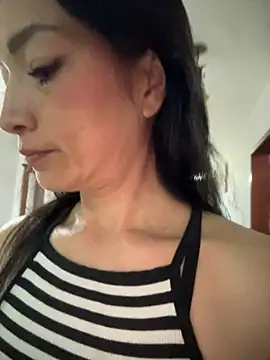 Snapshot of Yulia_sx chatting on 16, 4, 2026 Yulia sx online show from 16, 4, 2026