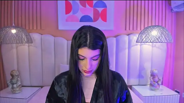 Snapshot of aria_greco chatting on 9, 9, 2025 aria greco online show from 9, 9, 2025