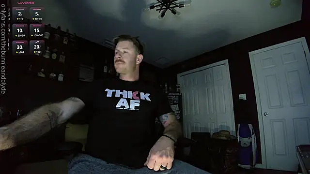 chillinthemosttt online show from 14, 2, 2025