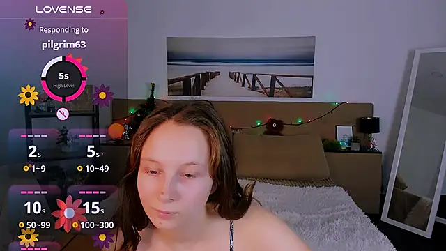 Snapshot of Ketrin_n_ chatting on 8, 1, 2025 Ketrin n  online show from 8, 1, 2025