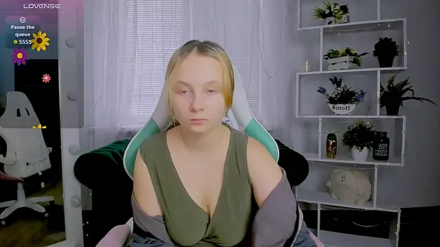 Ketrin n  online show from 11, 2, 2026