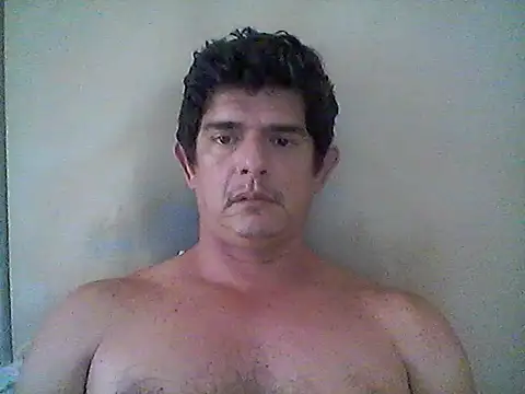 Snapshot of Marobronco chatting on 18, 11, 2025 Marobronco online show from 18, 11, 2025