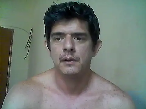 Snapshot of Marobronco chatting on 19, 11, 2025 Marobronco online show from 19, 11, 2025