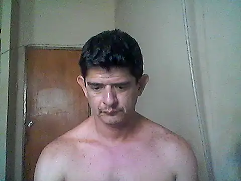 Snapshot of Marobronco chatting on 1, 12, 2025 Marobronco online show from 1, 12, 2025