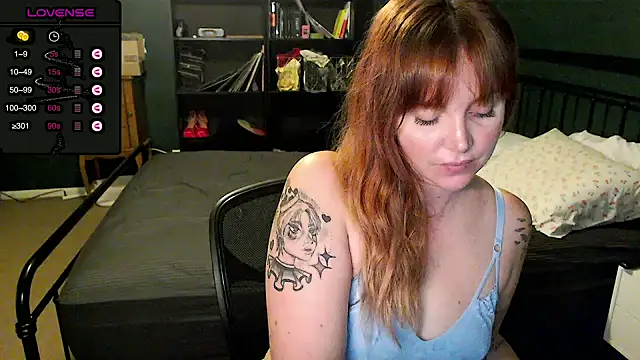 Snapshot of Blaze_Baby chatting on 4, 12, 2024 Blaze Baby online show from 4, 12, 2024