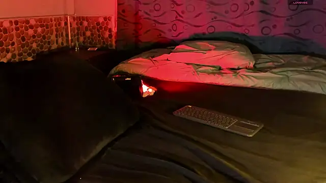 Snapshot of Teo_skinny chatting on 12, 2, 2025 Teo skinny online show from 12, 2, 2025